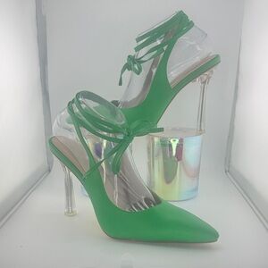 Stylish Green Pointed Toe Heels